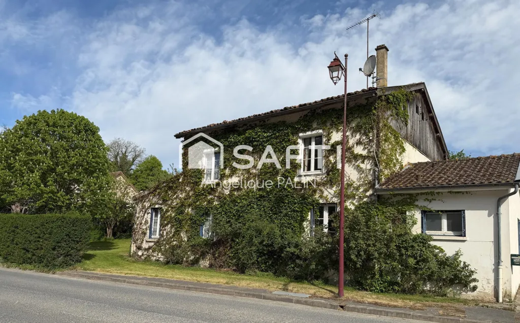 Esterno - Charming Farmhouse with Extensive Land in Argonne