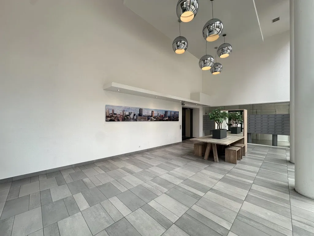 hallway_entrance
