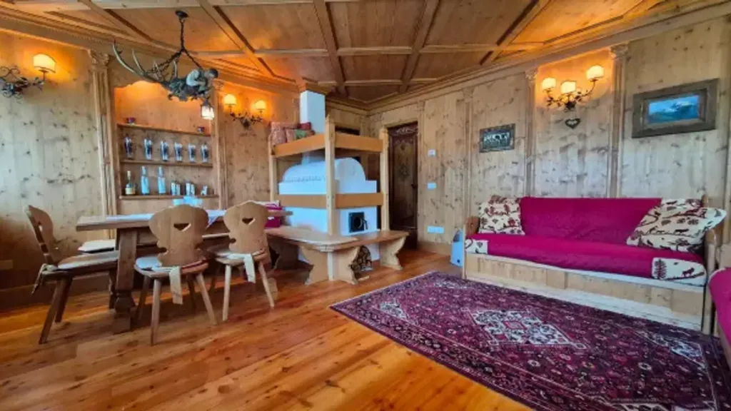 Elutuba - Luxury Flat with Private Garden in Borca di Cadore