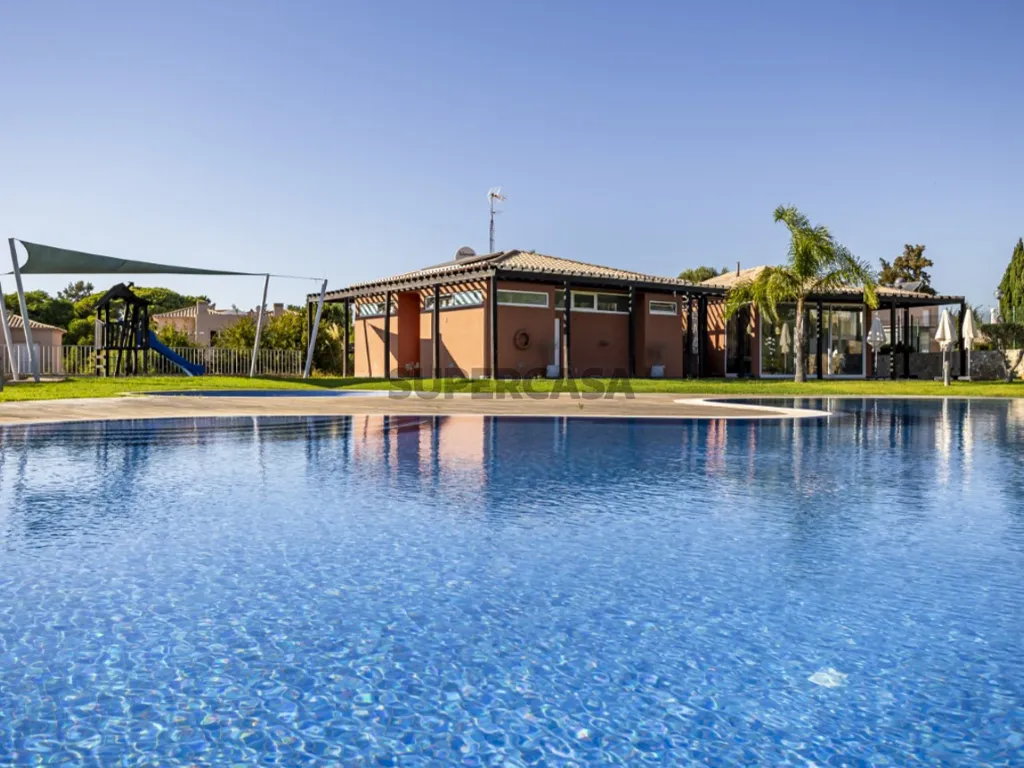 Piscine - Duplex T2 with Private Garden in Lagoa