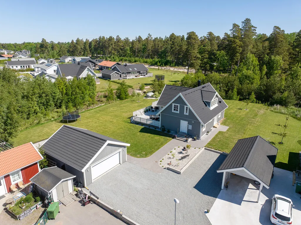 Õhuvaade - 5-Bedroom Villa with Double Garage in Saxnäs