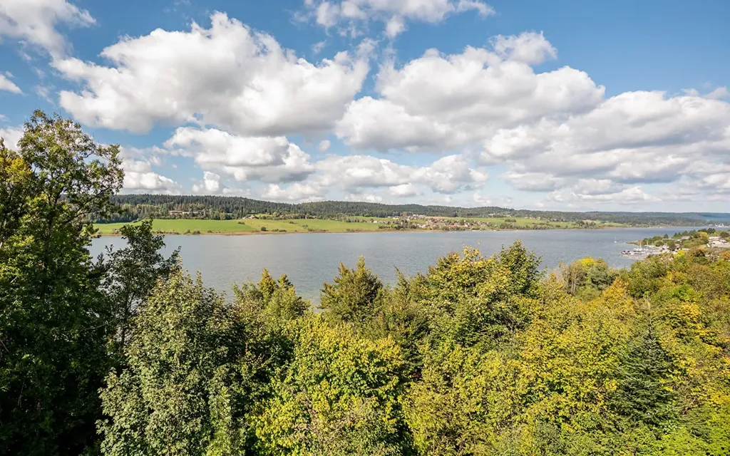1930s House with Lake View in Malbuisson