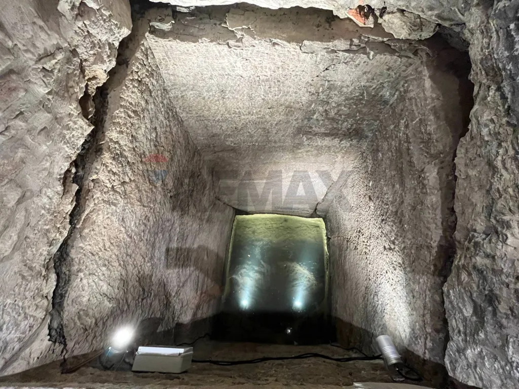 Stanze - Restored Apartment with Ancient Well in Cortona