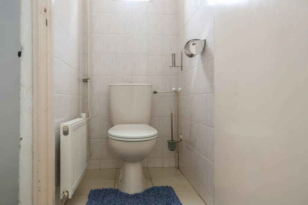 Bagni - Characterful Detached House with Garden in Buitenpost