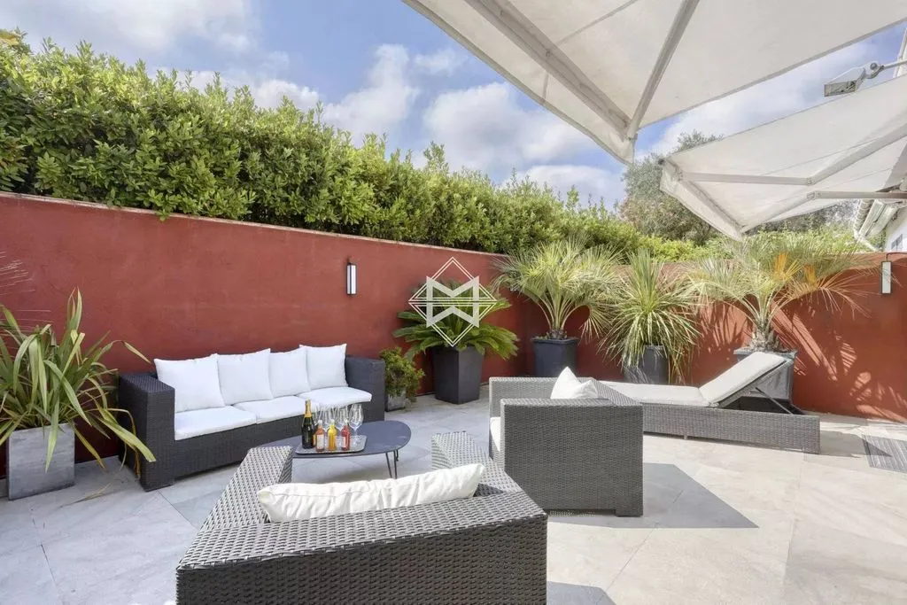 Terrass - Luxury House with Terrace in Saint-Tropez
