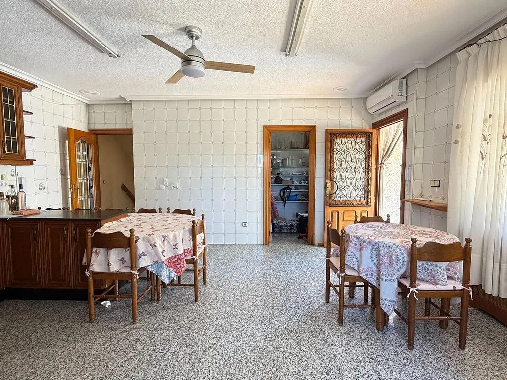 Söögituba - Chalet with Pool and Terrace in La Puebla