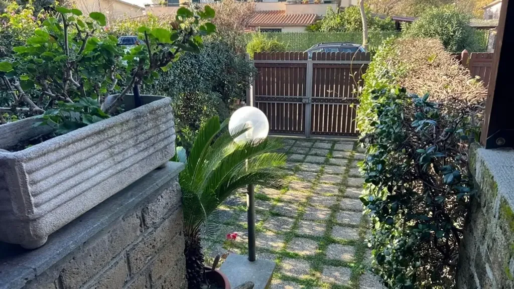 Garden - Detached Villa with Garden in Cerveteri