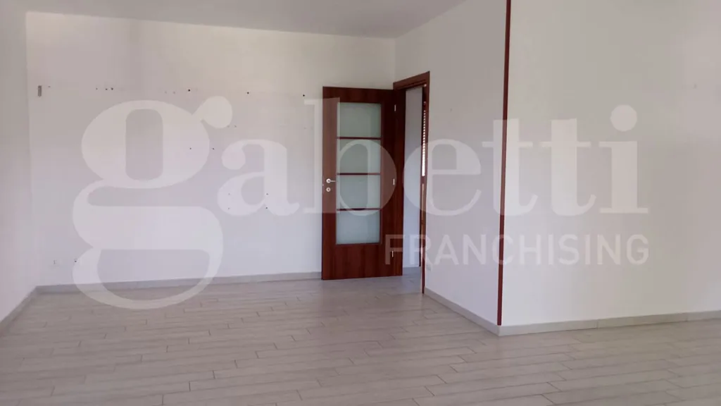 Rooms - Modernised Apartment with Garden in Ceregnano