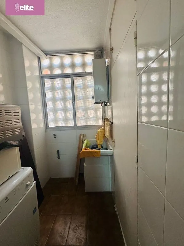 Lavanderia - Four-Bedroom Flat with Lift in West District
