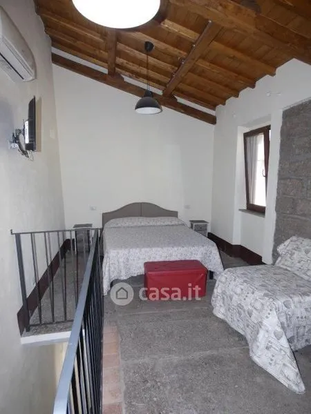 Magamistoad - Characterful Two-Bedroom Flat in Viterbo