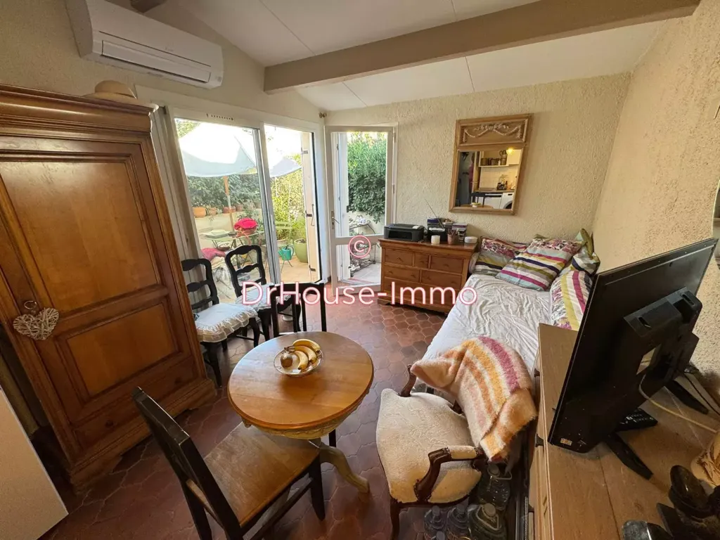 Terrass - Climatised Studio with Terrace near Beach