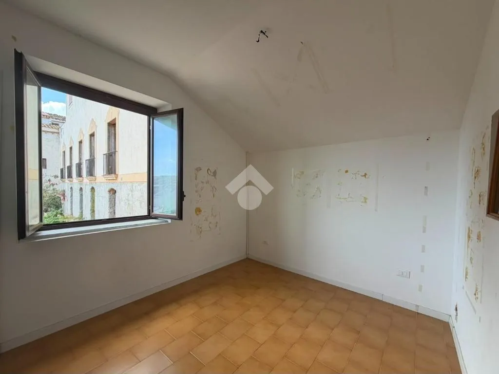 Pièces - 2-Bedroom Apartment with Beach Access in Solanto