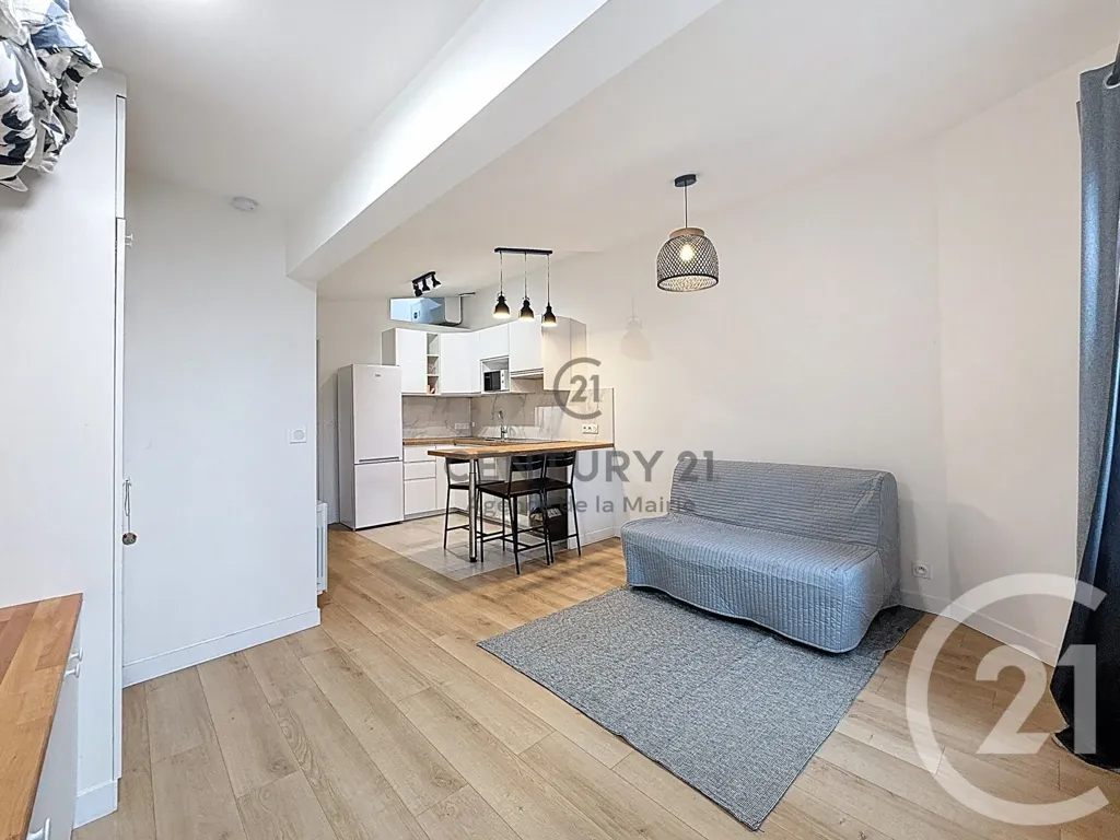 Séjour - Studio Meublé au Calme à Fontenay-sous-Bois