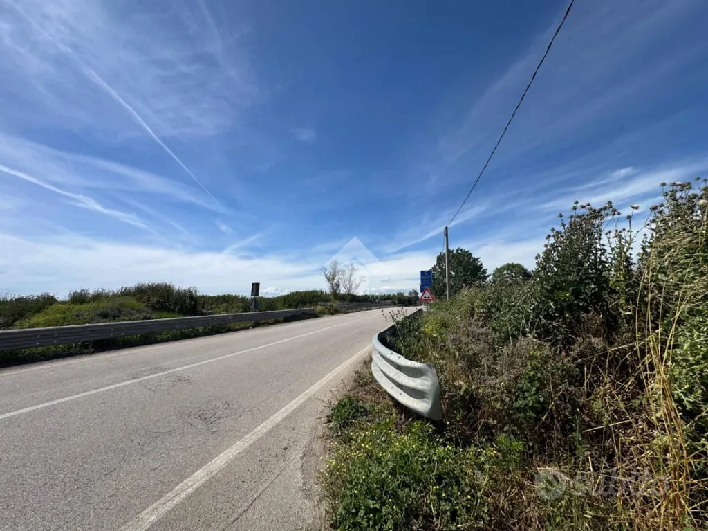 Jardin - Agricultural Land on Casaluce Highway