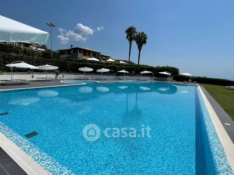 Piscine - Villa with Sea View and Pool in Diamante