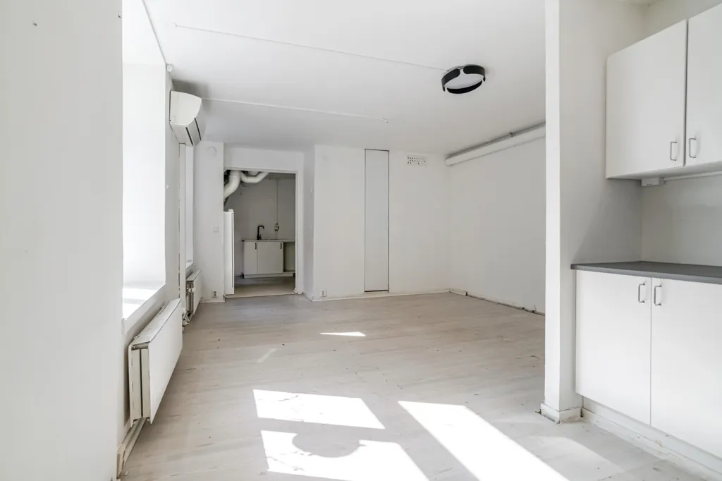 Köök - City Centre Apartment with Development Potential in Helsingborg