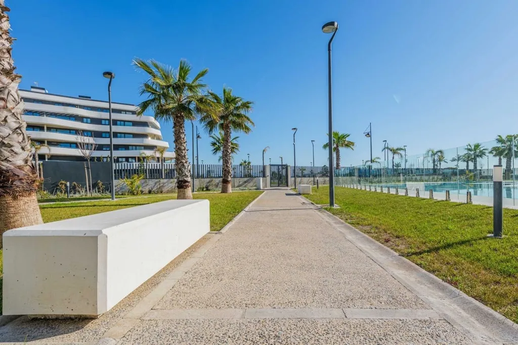 Bassein - Beachfront Penthouse with Sea Views in Torremolinos