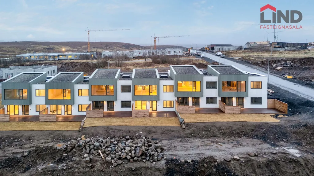 6-toaline maja asukohas Hafnarfjörður