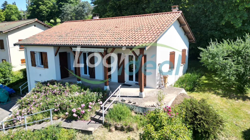 Õhuvaade - Villa with Garden in Poule les Echarmeaux