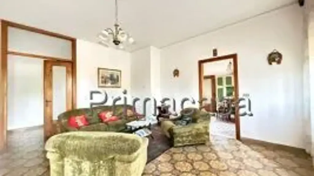 Séjour - Detached House with Garden in Legnago
