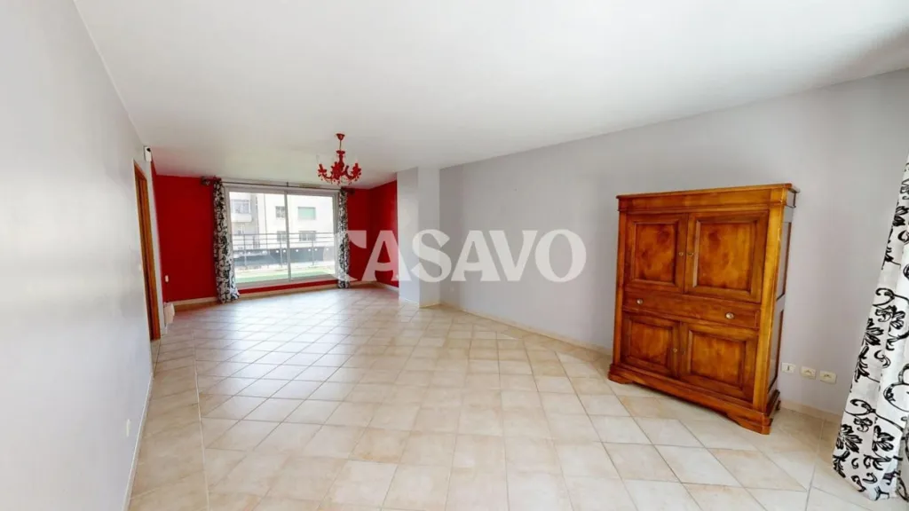 Séjour - Appartement Familial avec Terrasse à Marseille-Vauban