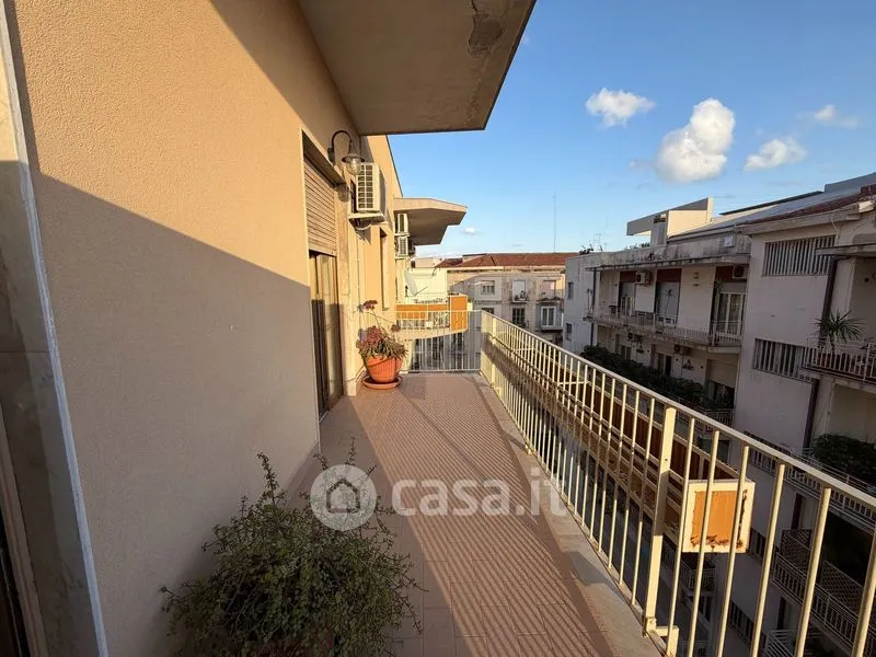 Rõdu - Bright Studio with Balcony in Catania