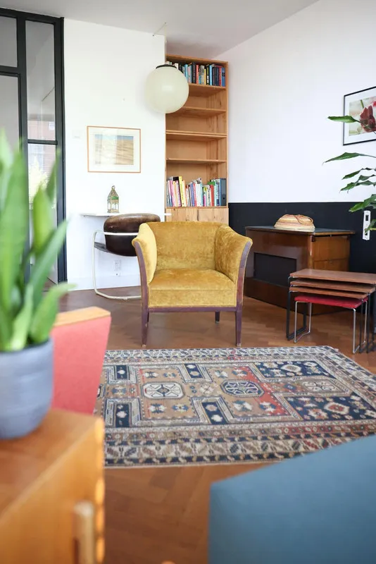Séjour - Galerij Flat with Balcony in Rubroek, Rotterdam