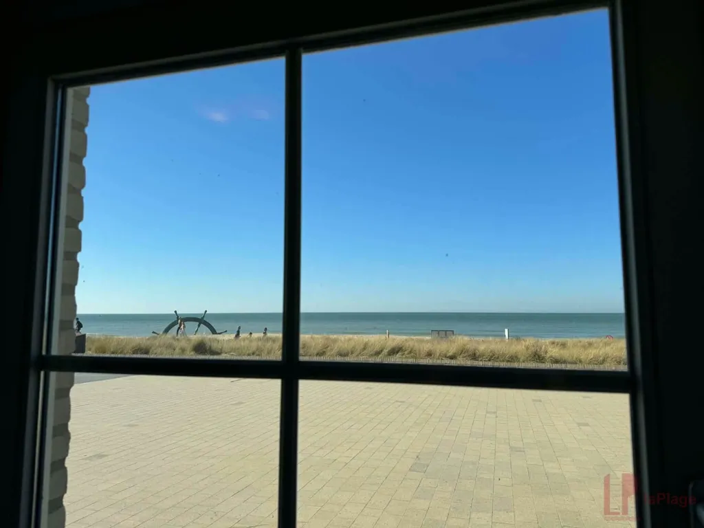 Stanze - Apartment with Sea View on Digue in Ostend