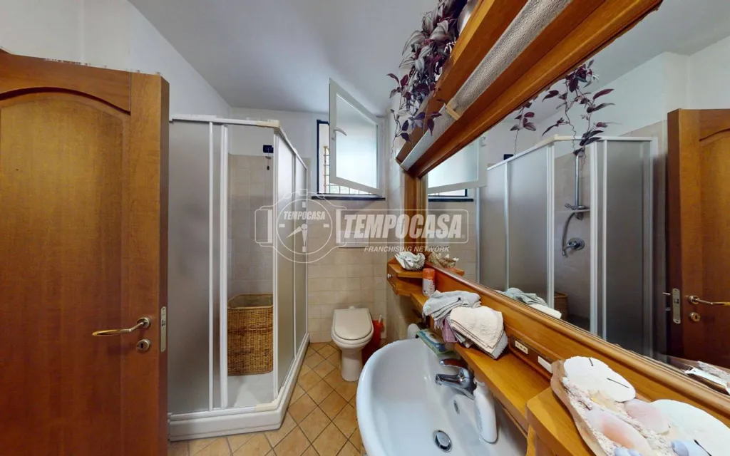 Salles de bain - Terraced House with Panoramic Terrace in Ranzo