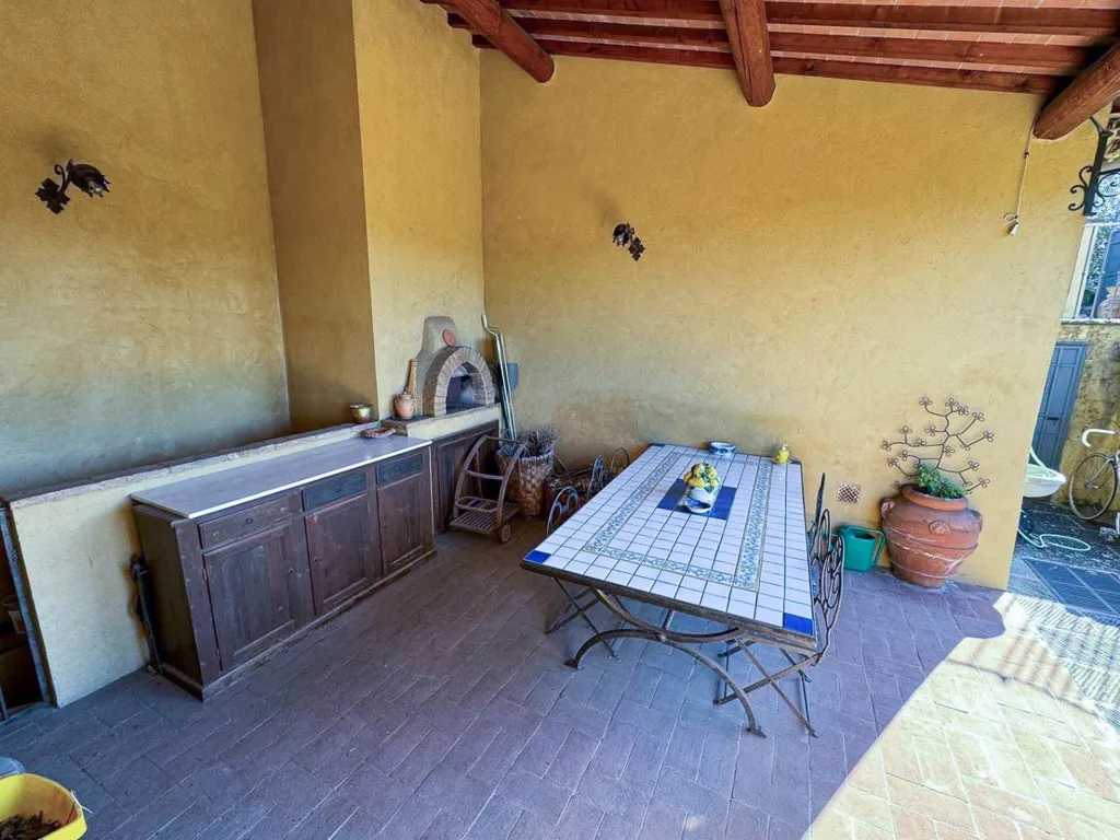 Terrasse - Restored Apartment in Scandicci Convent