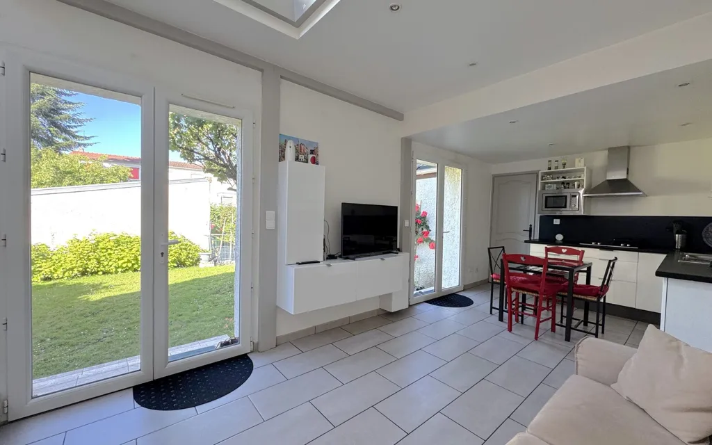 Séjour - Appartement T2 avec Jardin à Bessancourt