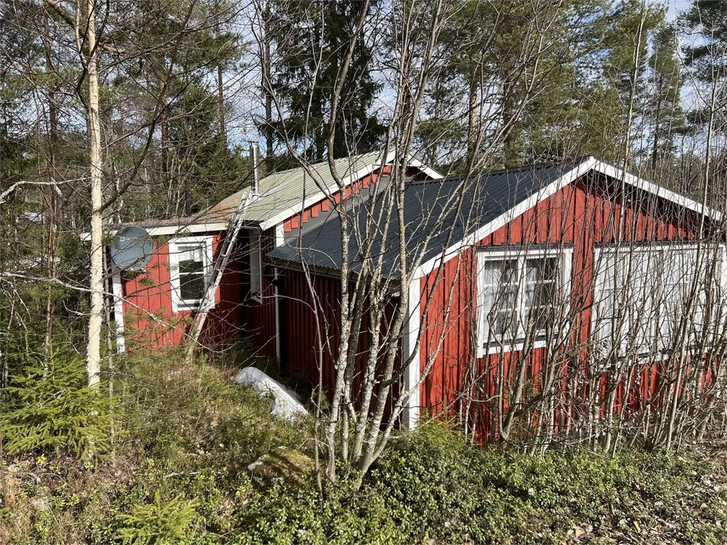 Esterno - Cottage with Private Pier by Lillsandsjön