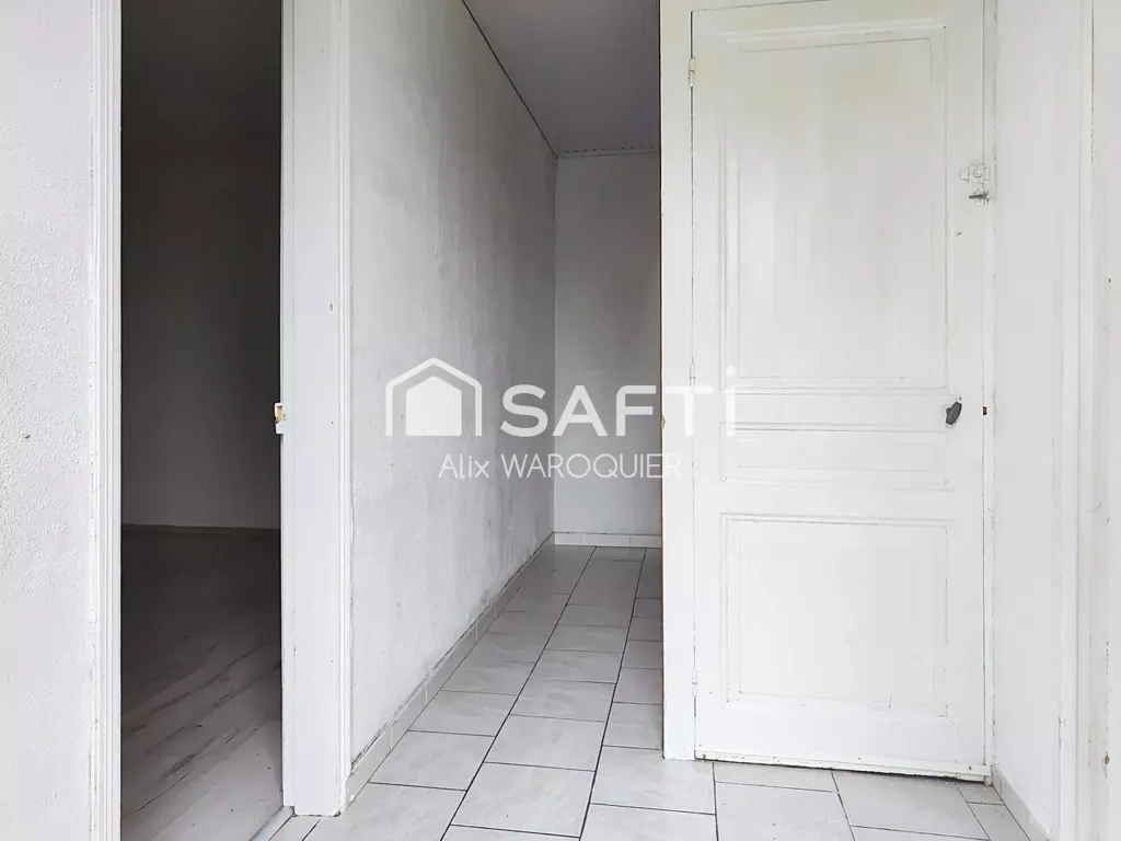 Entrée - Maison en Briques avec Jardin au Cœur du Village