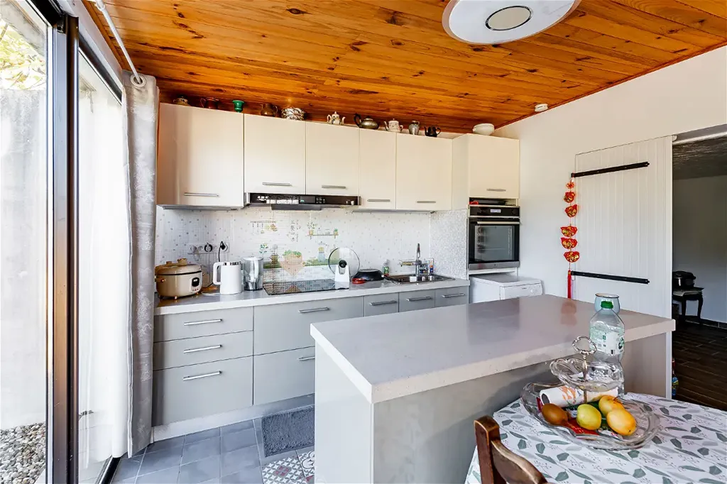 Maison 8 pièces à Eysines