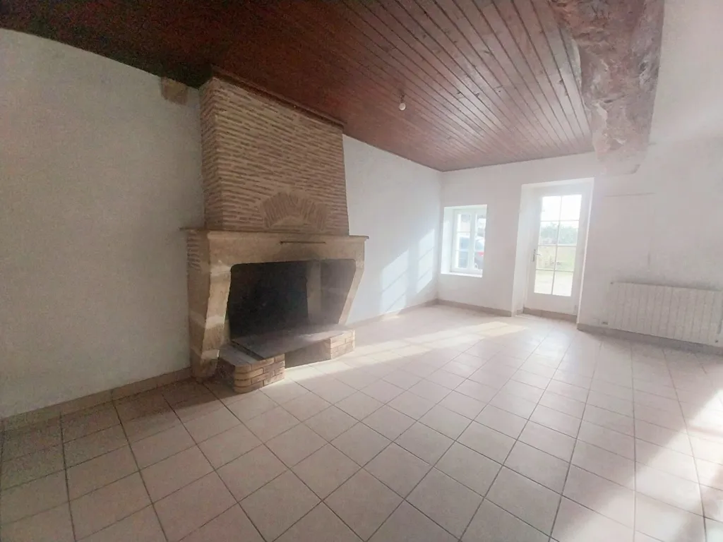 Séjour - Maison en Pierre avec Jardin près de Langon
