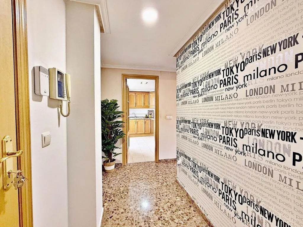 hallway_entrance