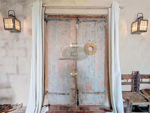 Entrée - Maison Contemporaine avec Piscine près de Pau