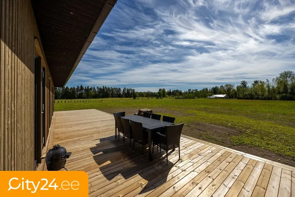Terraza - Spacious Cottage with Garden in Maidla, Saue
