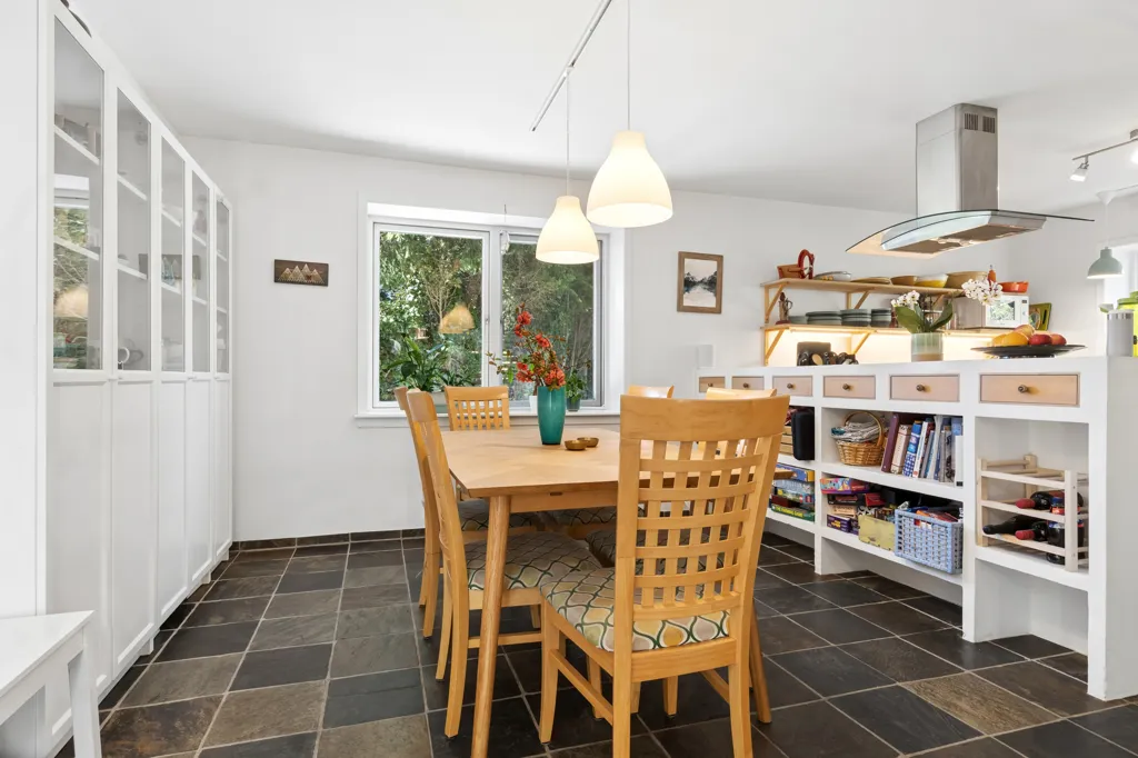 Salle à manger - Renovated Villa with Forest View in Birkerød