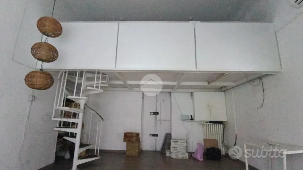Toad - Commercial Space with High Visibility in Milan