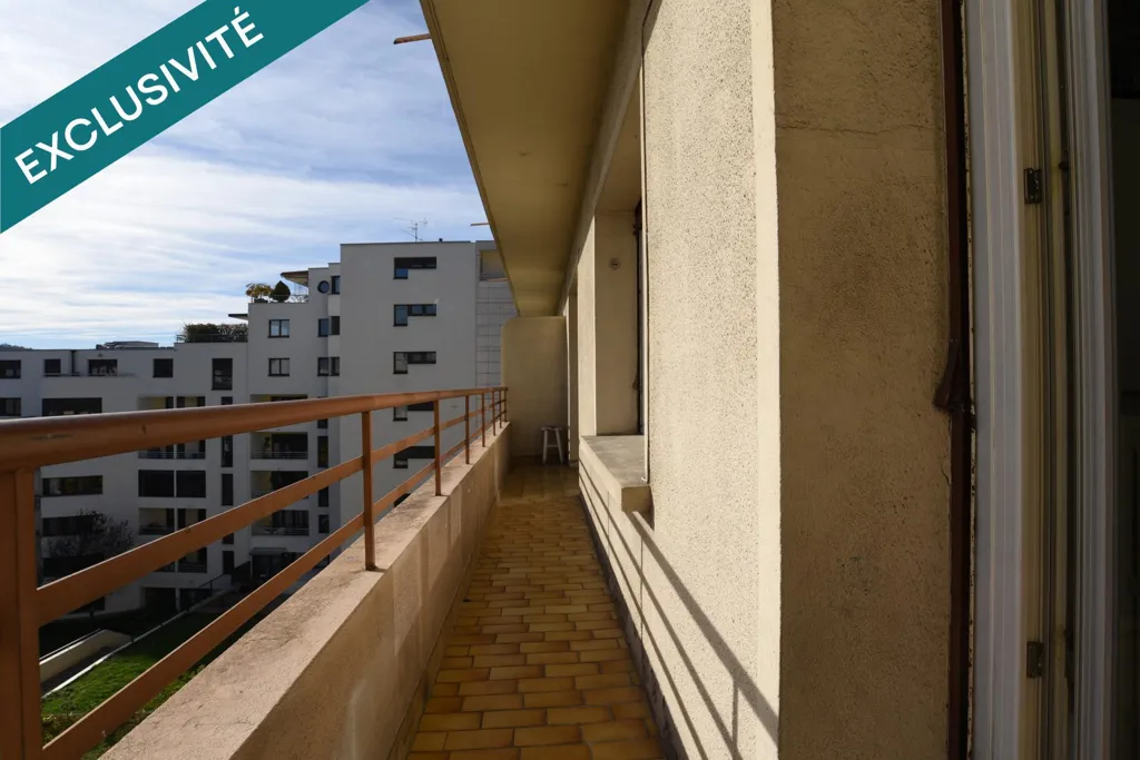 Balcon - Appartement lumineux avec balcon à Besançon