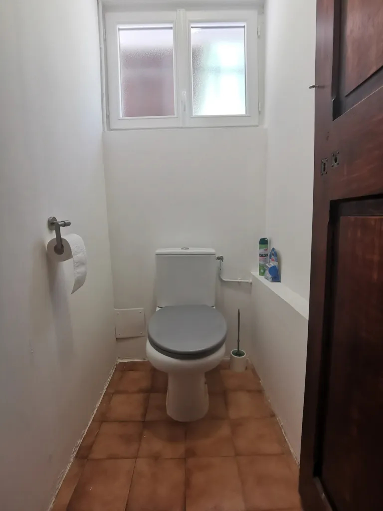 Salles de bain - Propriété avec 4 Gîtes et Piscine à Béziers