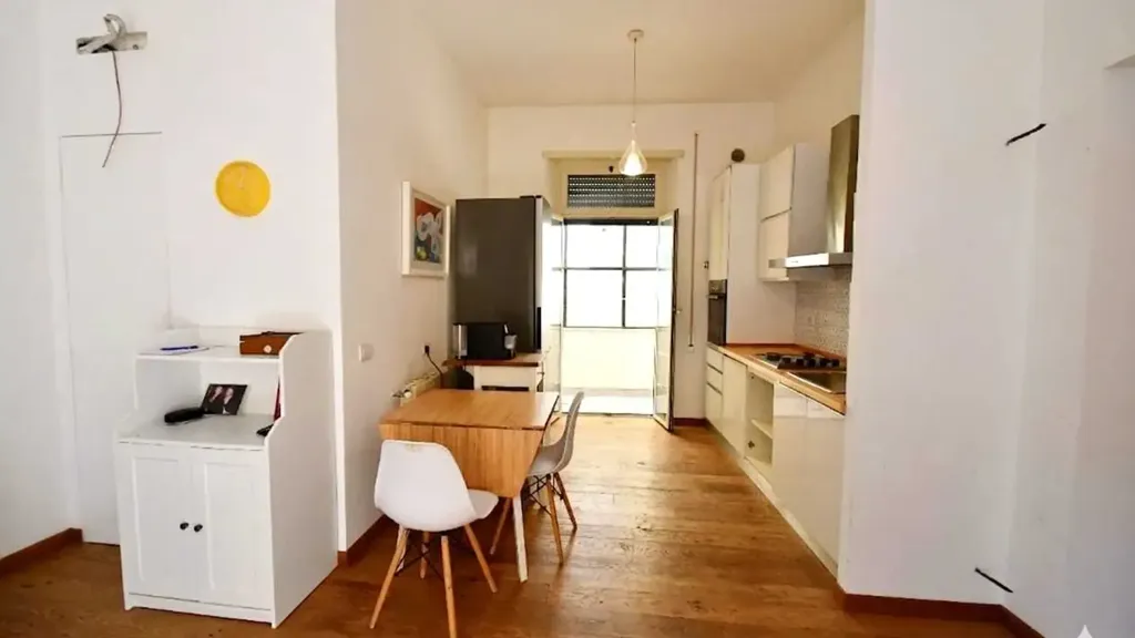 Salle à manger - Apartment with Balcony in Civitavecchia