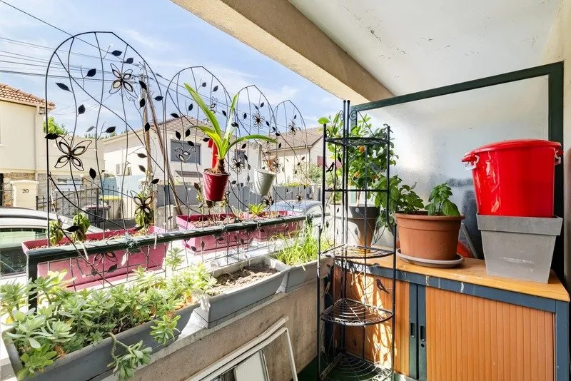 Balcon - Appartement avec Loggia et Parking dans Résidence Sécurisée à Juvisy