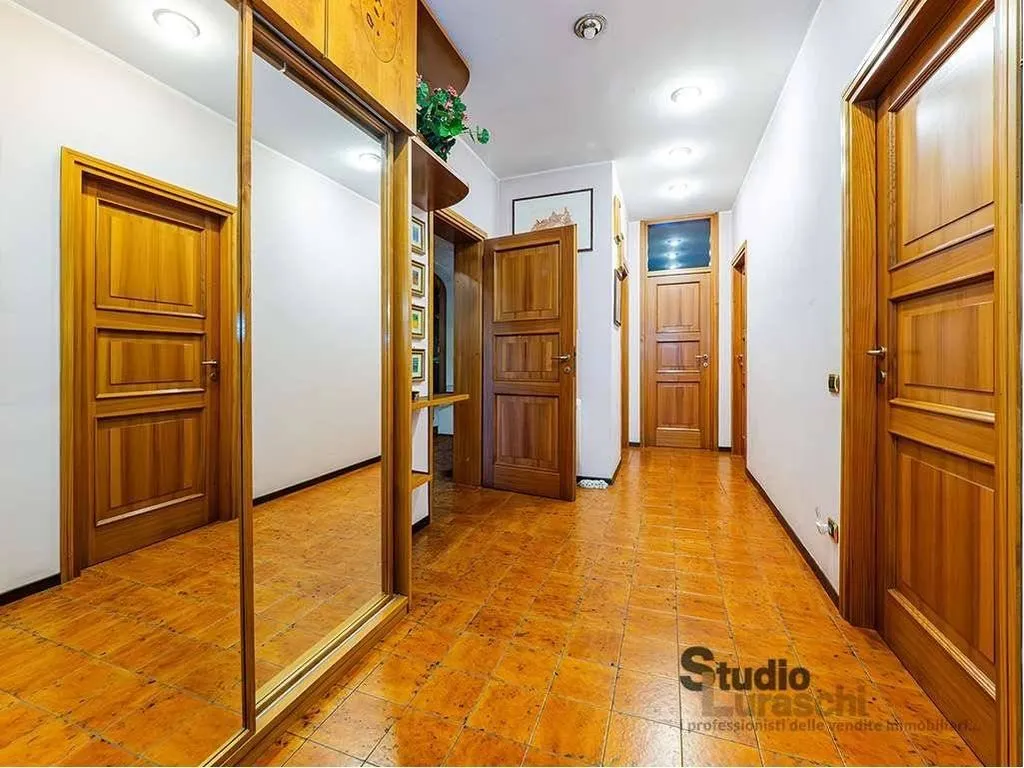 Entrée - Luxury Villa with Panoramic View in Ello