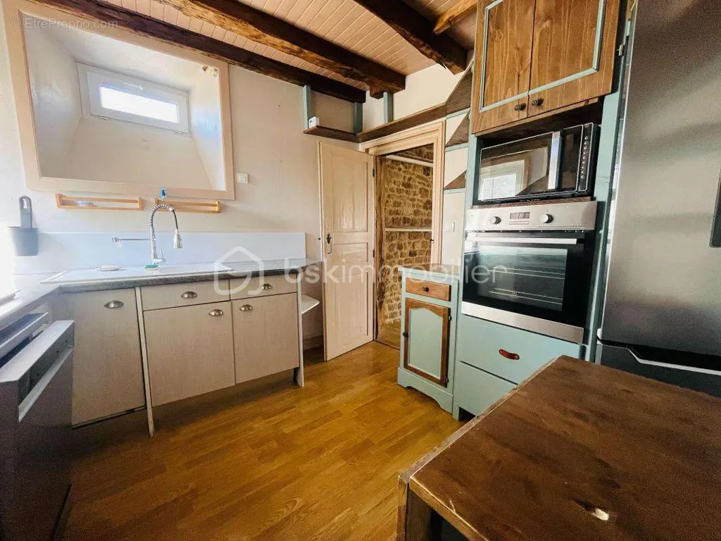 Köök - Duplex Apartment with Stone Walls in Historic Centre