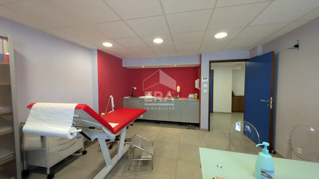 Studio - Office Space with Metro Access in Toulouse