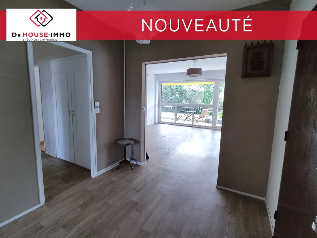 Entrée - Appartement Rénové avec Balcon à Pessac Centre