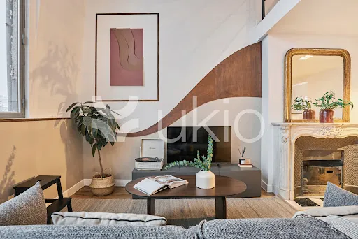 Séjour - Appartement de Luxe Rénové avec Ascenseur à Paris 5ᵉ