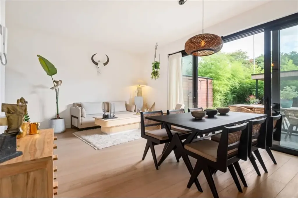 Söögituba - Apartment with Terraced Garden in Mortsel